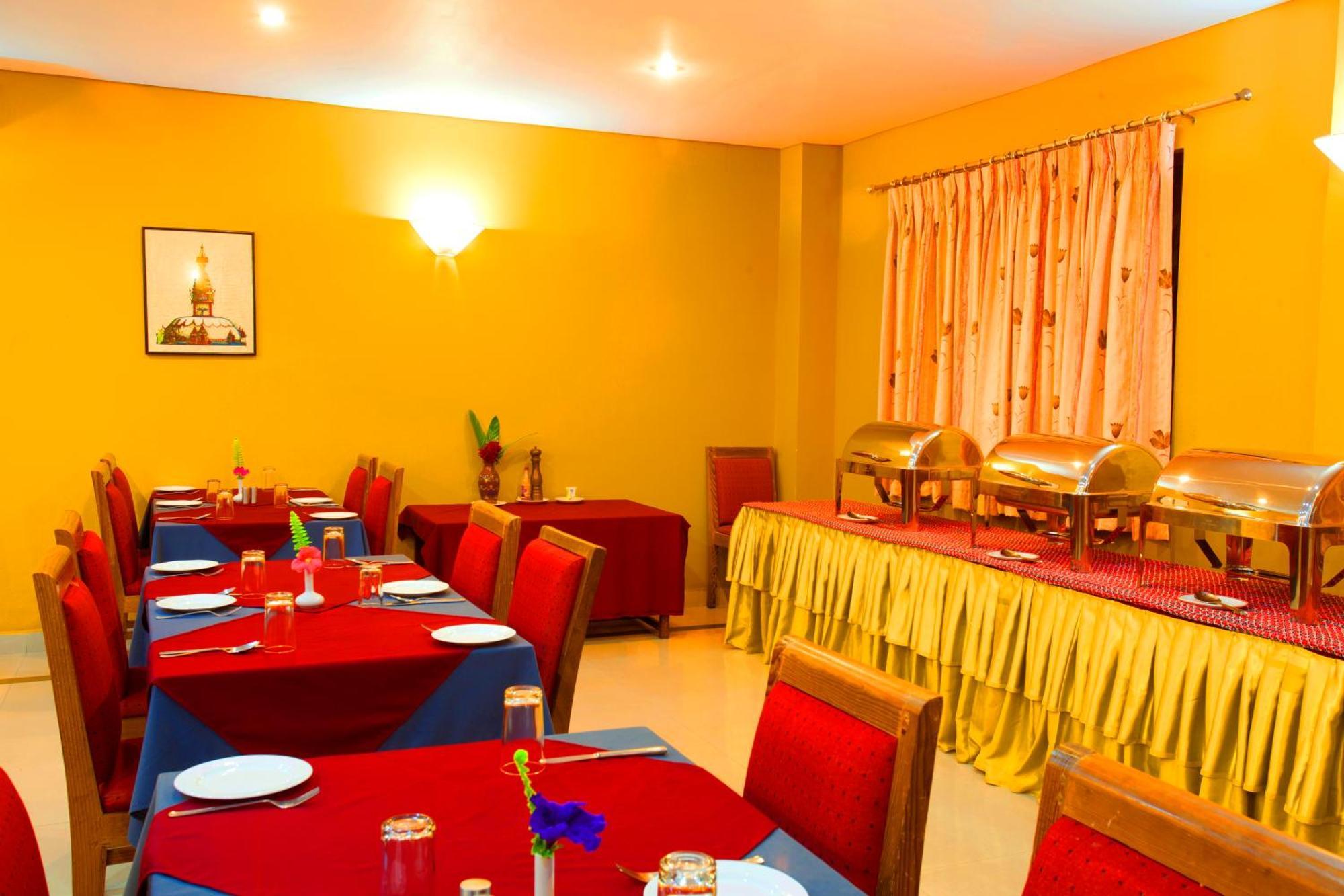 Royal Astoria Hotel Κατμαντού Εξωτερικό φωτογραφία