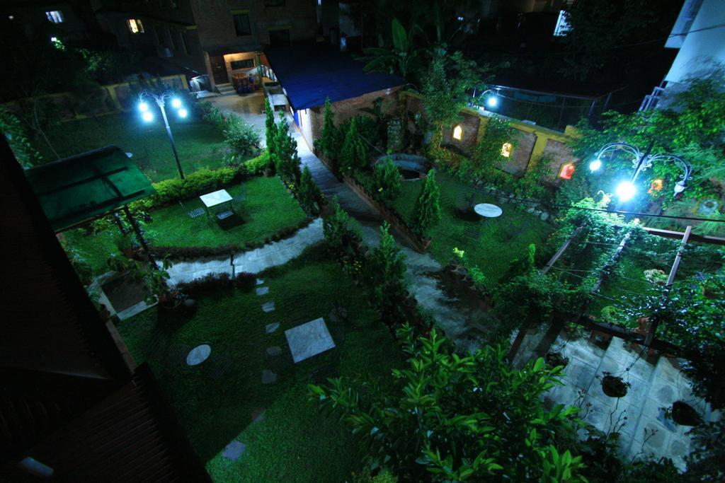 Royal Astoria Hotel Κατμαντού Εξωτερικό φωτογραφία
