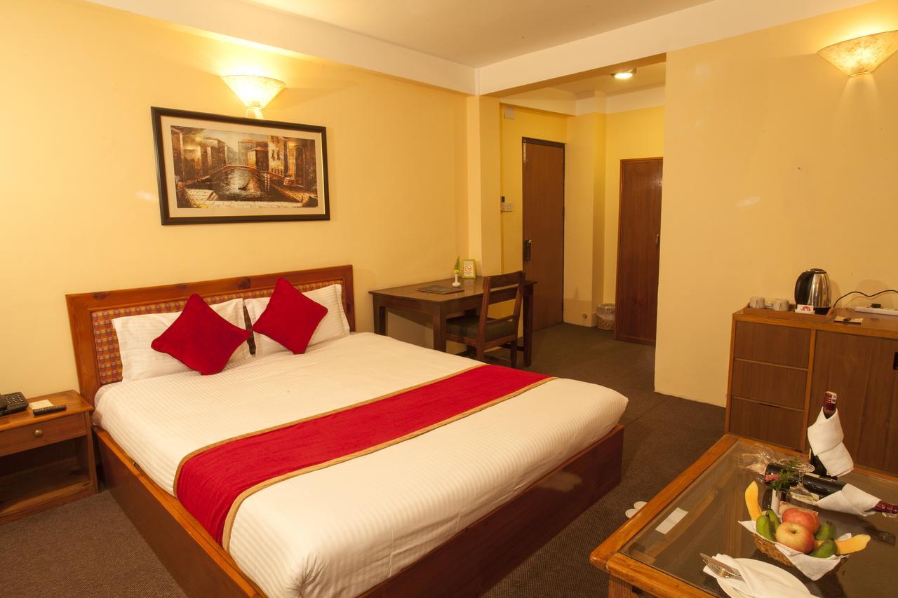 Royal Astoria Hotel Κατμαντού Δωμάτιο φωτογραφία